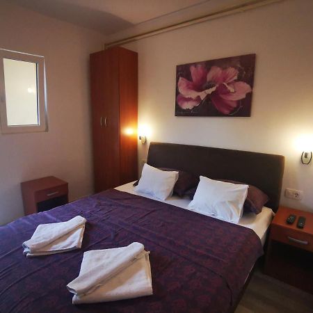 Radovic Apartments بودفا المظهر الخارجي الصورة
