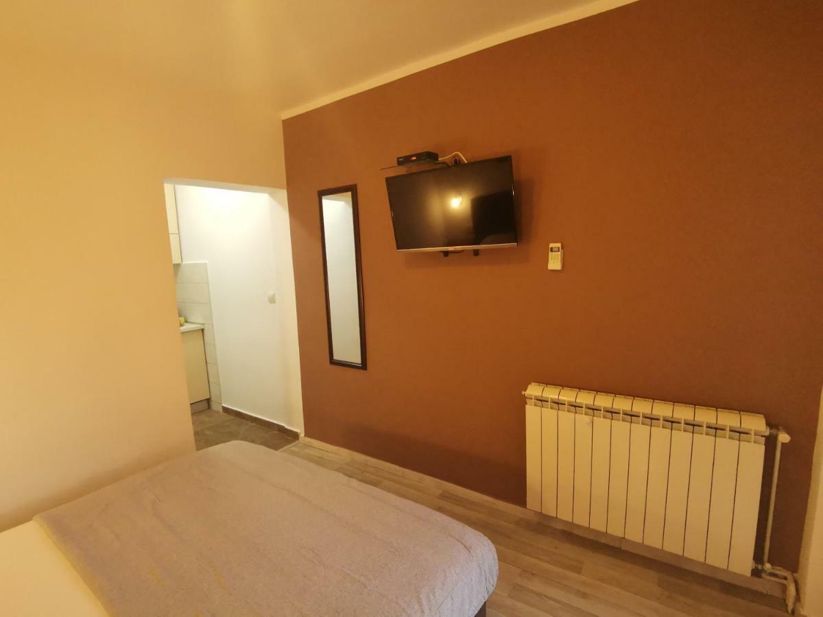 Radovic Apartments بودفا المظهر الخارجي الصورة