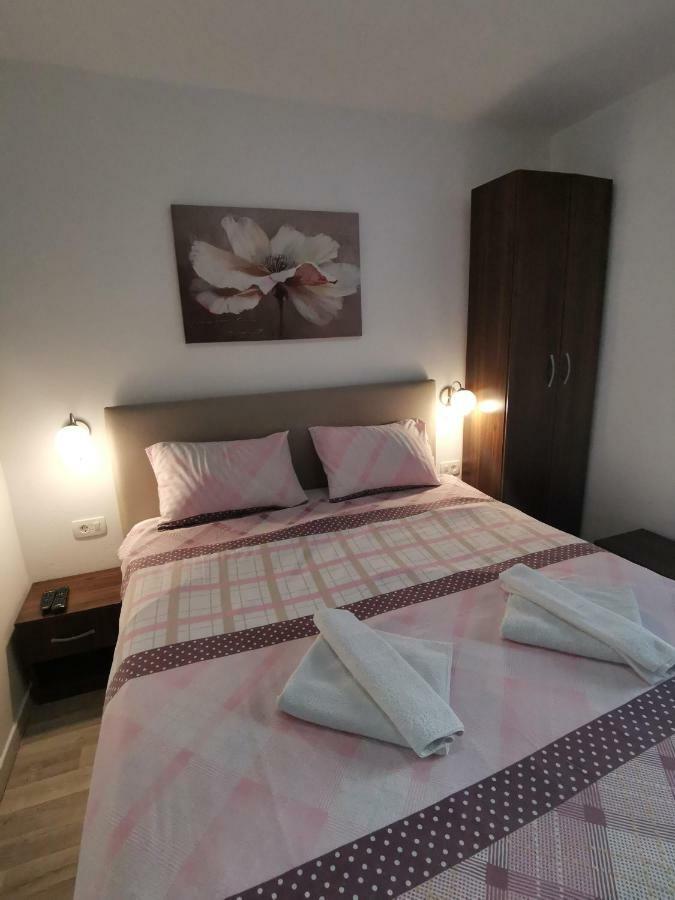 Radovic Apartments بودفا المظهر الخارجي الصورة