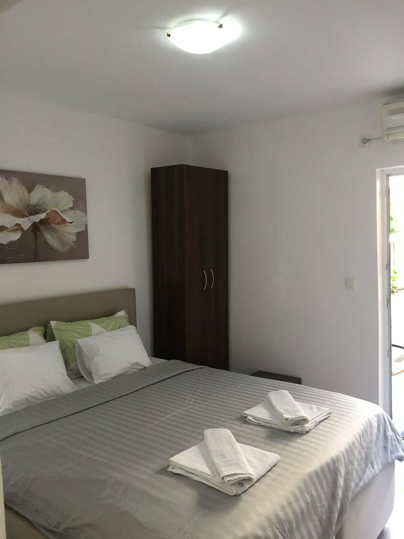 Radovic Apartments بودفا المظهر الخارجي الصورة